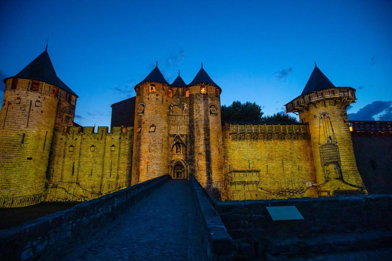 Tout Confort ! Climatisation, Centre-Ville, Parking, Terrasse, Wifi, Netflix Carcassonne Dış mekan fotoğraf