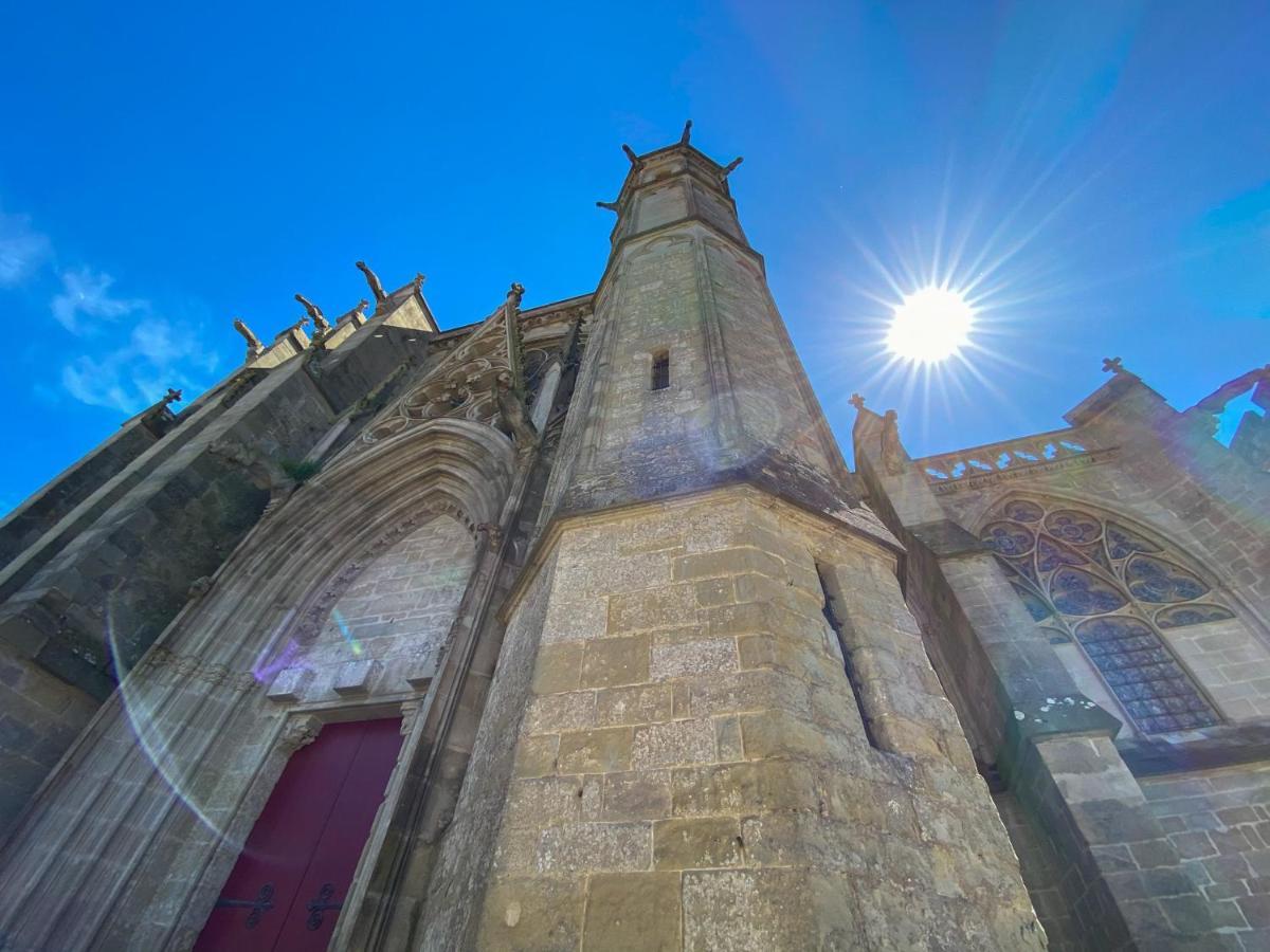 Tout Confort ! Climatisation, Centre-Ville, Parking, Terrasse, Wifi, Netflix Carcassonne Dış mekan fotoğraf