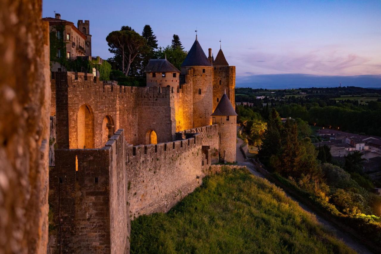 Tout Confort ! Climatisation, Centre-Ville, Parking, Terrasse, Wifi, Netflix Carcassonne Dış mekan fotoğraf